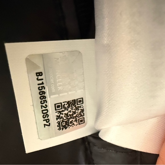 Moncler Edward - Good Condition - Picture 6 of 8